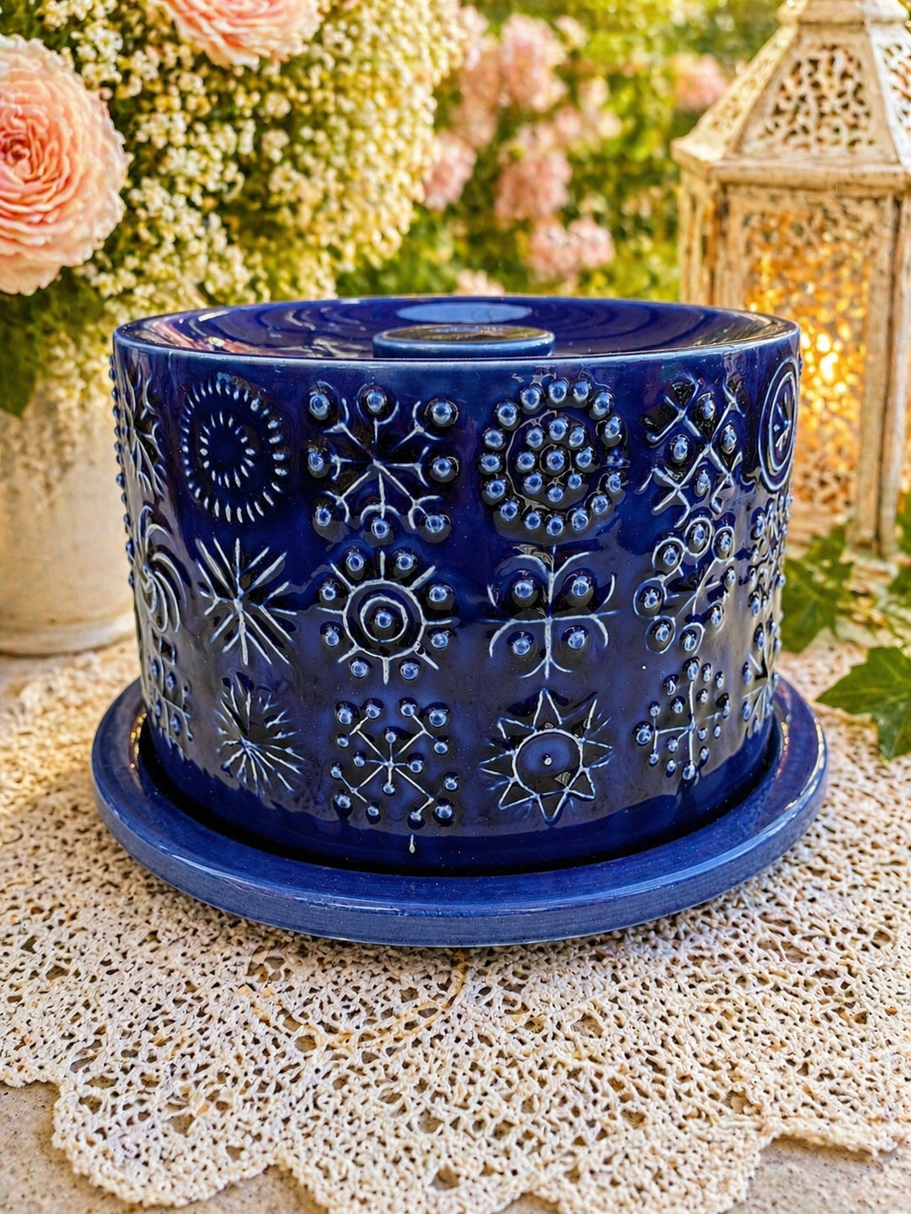 Portmerion Cobalt Blue Relief Pattern Lidded Cheese Dish