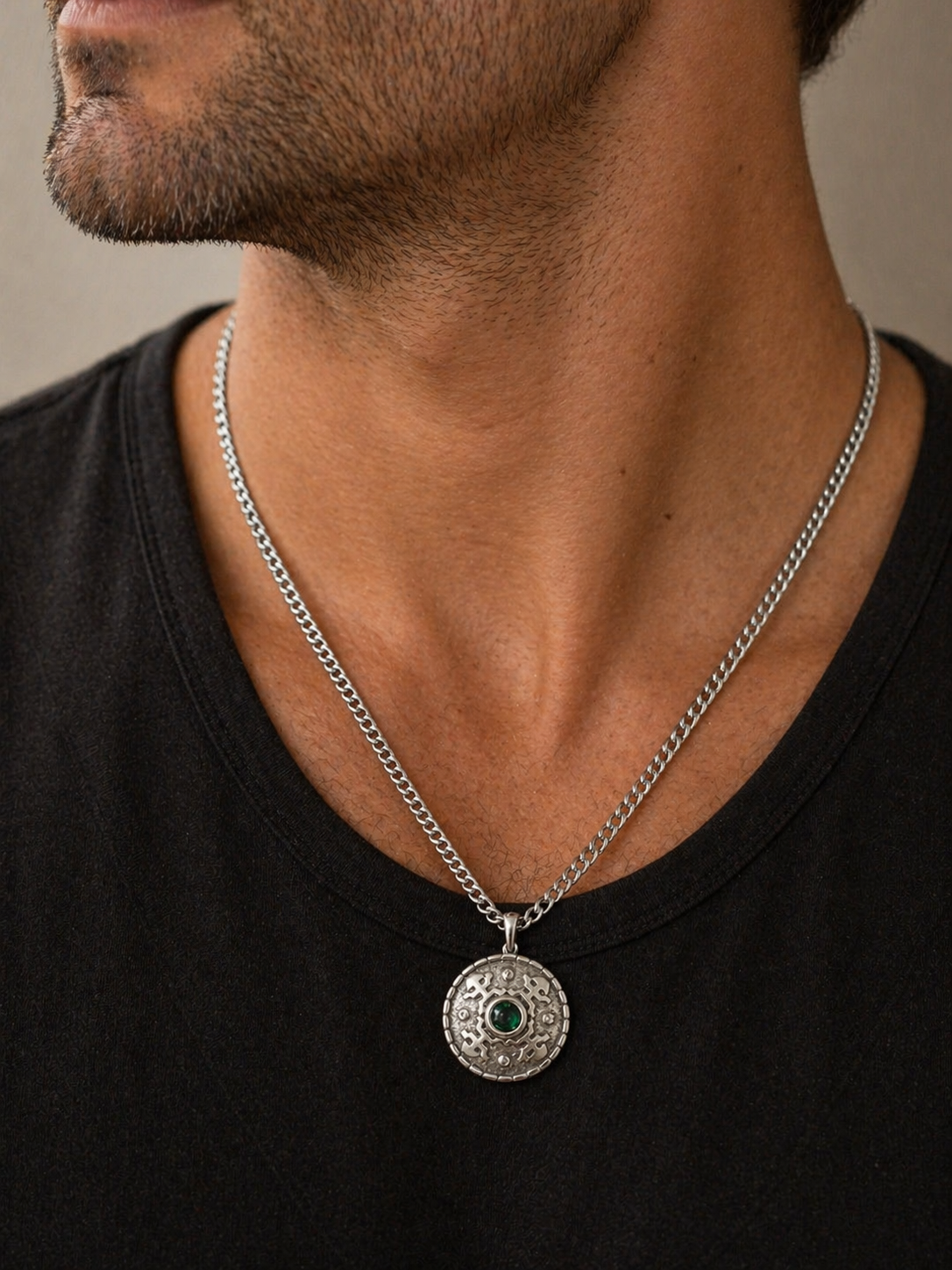 Unisex Sterling Silver Diopside Stone Pendant Necklace