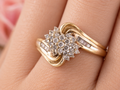 9ct Gold Diamond Cluster Ring – Diamond Set Shoulders – Size P