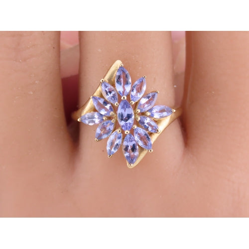 9ct Gold Tanzanite Cluster Ring – Marquise Cut Floral Design – Size Q